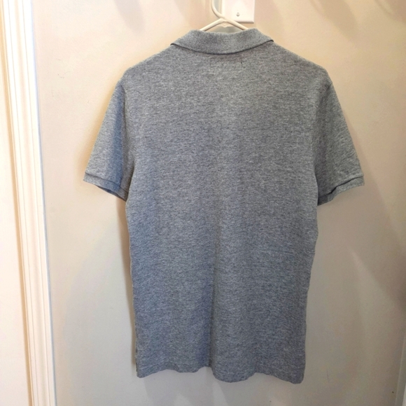 ⭐️Abercrombie And Fitch Gray Polo Shirt - Picture 2 of 4